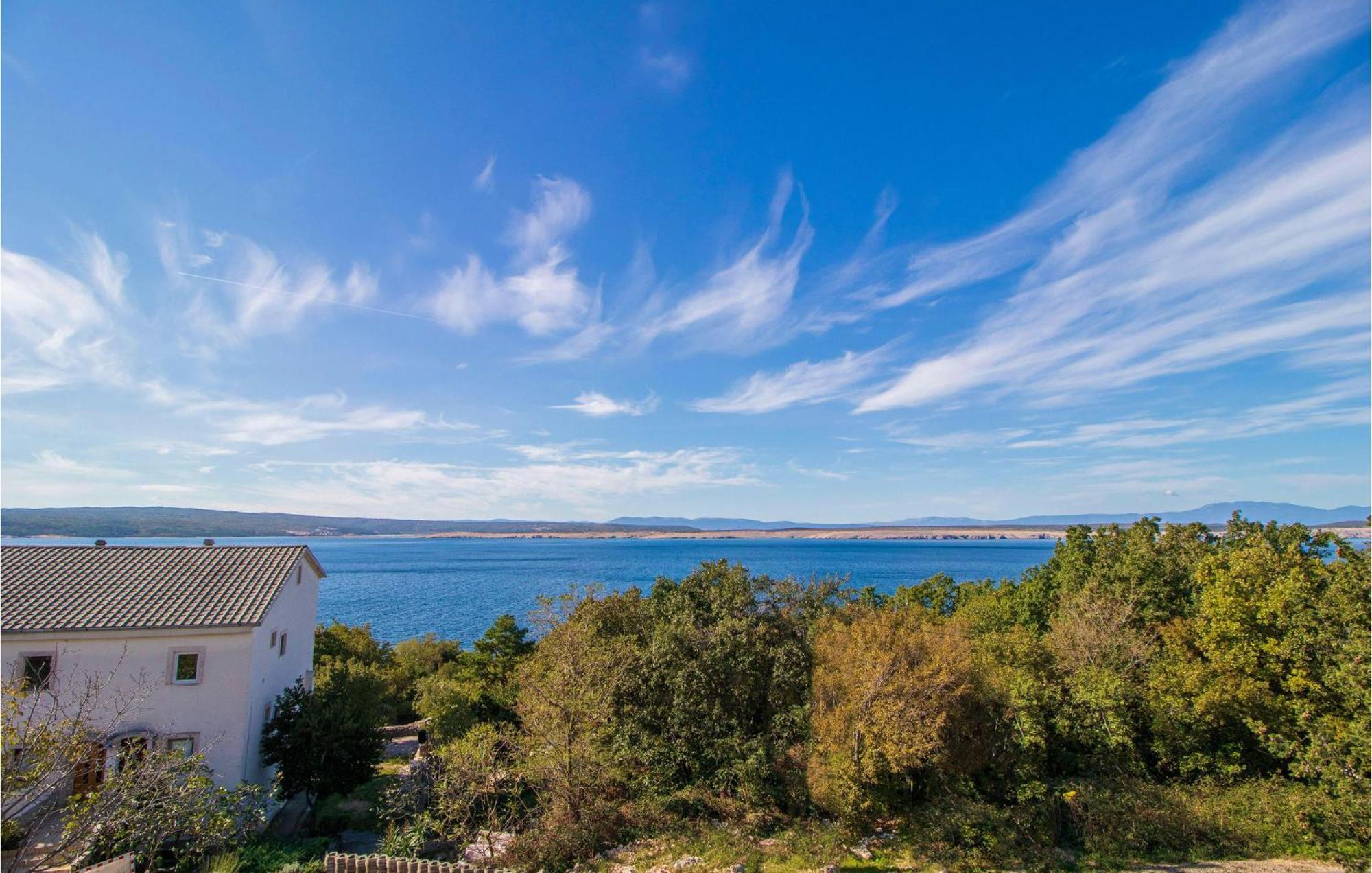 Stunning Apartment In Dramalj With House Sea View Extérieur photo